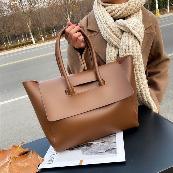 Women's Commuter Tote Bag-Brown