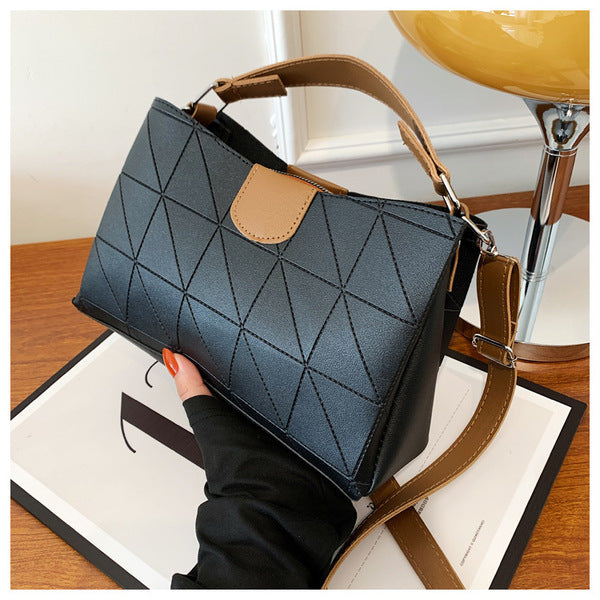 Single Shoulder Crossbody Women's Casual Bag-Black with Khaki